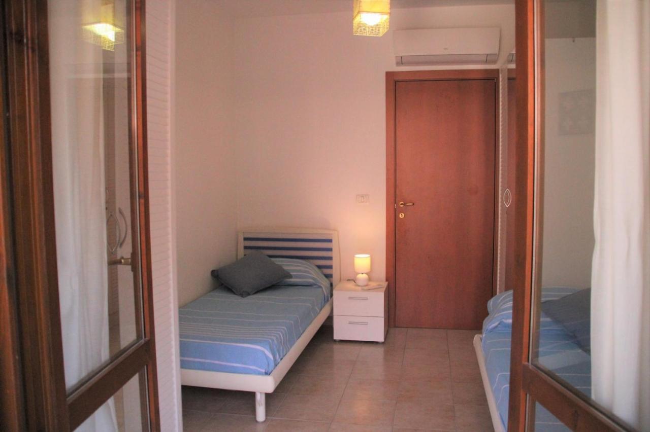 Poseidone Sea Apartment Taormina Mazzeo Exterior foto